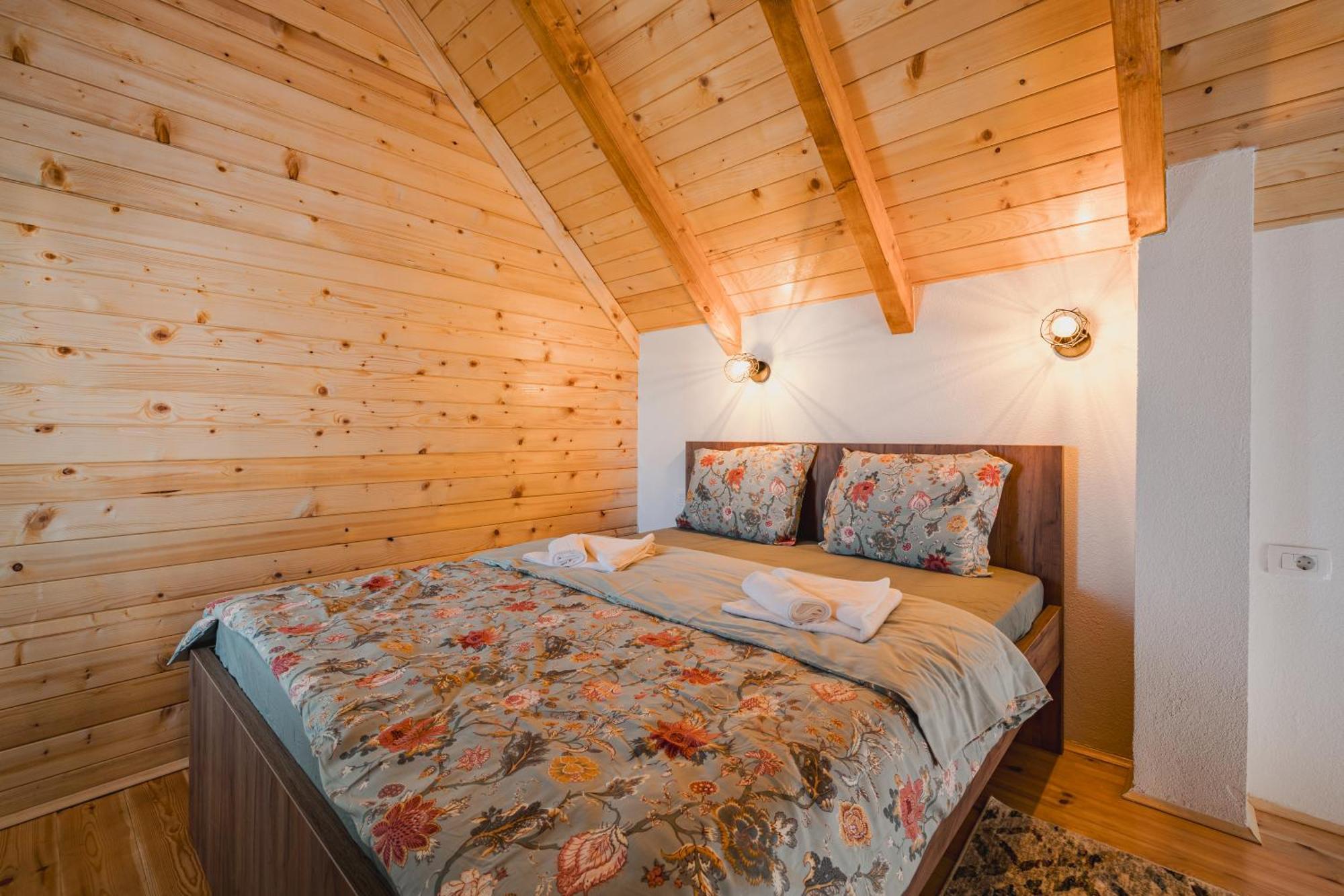 Mountain House Ivanovic Moticki Gaj Exterior photo